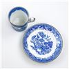 Image 5 : VINTAGE BLUE WILLOW PATTERN CUP AND SAUCER SET