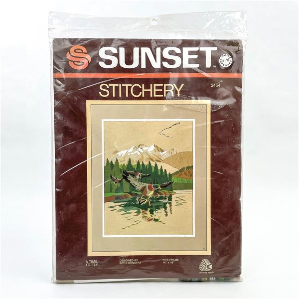 SUNSET STITCHERY TIME TO FLY CREWEL EMBROIDERY KIT