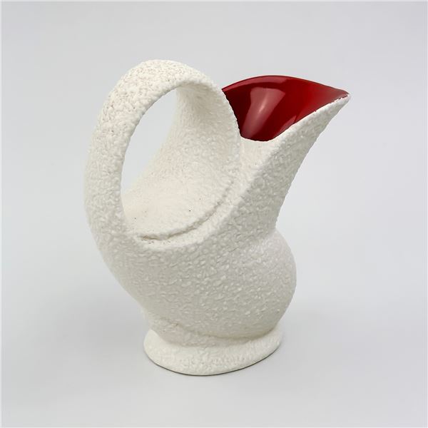 CROWN DEVON RED WHITE TEXTURE CERAMIC CREAMER