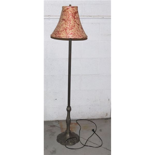 BRASS FLOOR LAMP