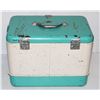 Image 3 : VINTAGE/ ANTIQUE METAL LINED COOLER (HOLIDAY)