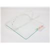 Image 1 : SMALL CAKE PLATE WITH HANDLE