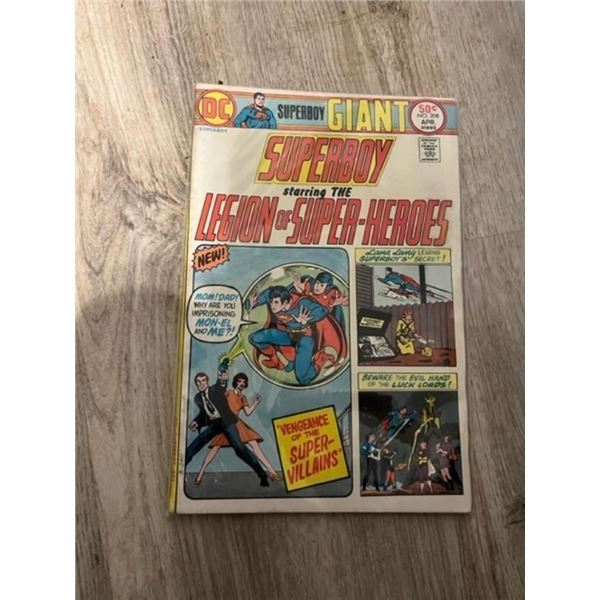 1975 DC Comics Superboy #208 Starring The Legion of Super-Heroes FINE