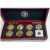 Image 1 : Queen Elizabeth II 90th Birthday Imperial Crown Collection & Token