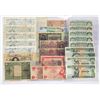 Image 1 : World Banknotes - Lot of 104