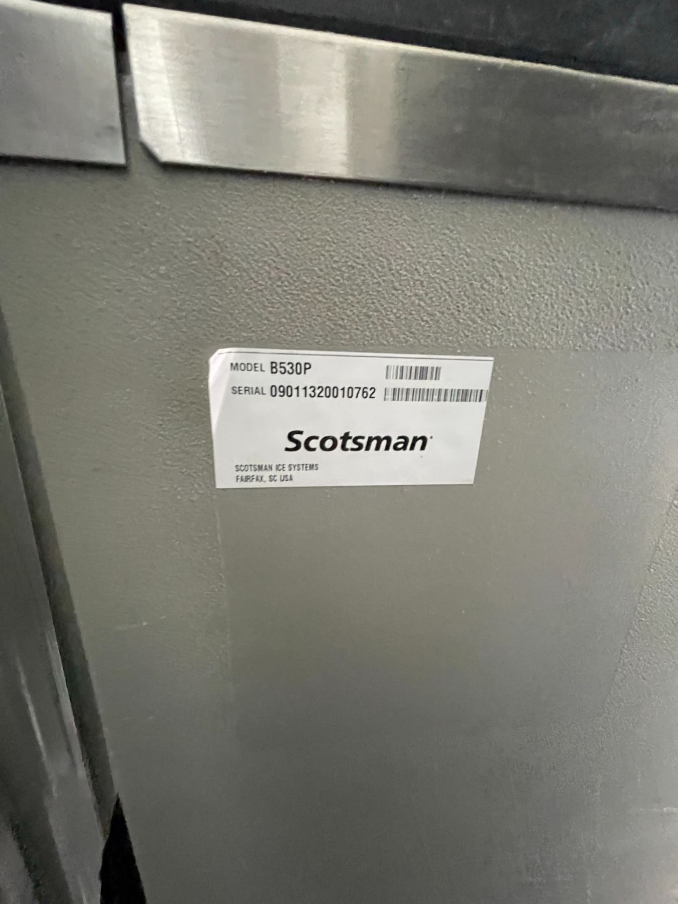 Scotsman Ice Machine with Ice Bin Model B530P