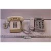 Image 1 : (2) Older Landline Phones