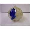 Image 3 : Ornamental Glass Pumpkin