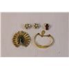 Image 2 : Small Lot of Vintage Jewelry - Bracelet, Brooch, Clip on Earrings