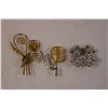Image 4 : Lot of Vintage Brooches and Pendants
