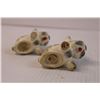 Image 3 : Vintage Novelty Dog Salt and Pepper Shakers (Small Chip)