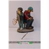 Image 1 : Plastic Fishing Figurine
