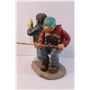 Image 2 : Plastic Fishing Figurine