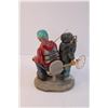 Image 3 : Plastic Fishing Figurine