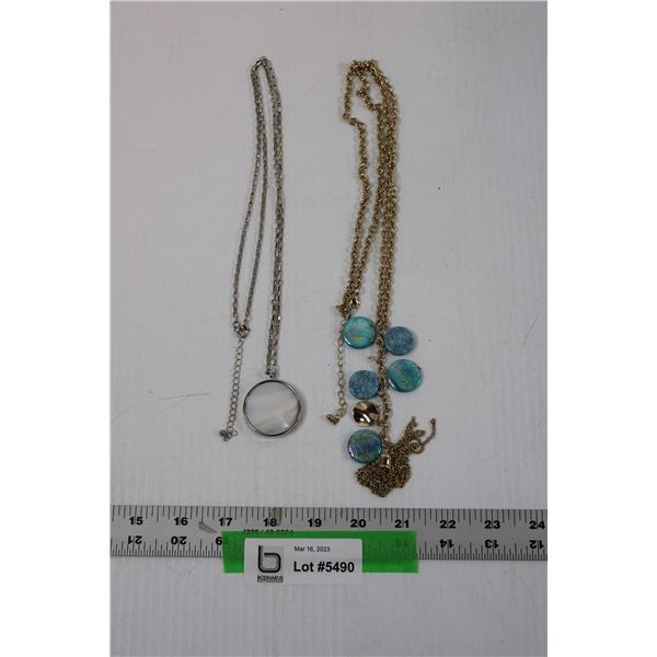 (2) Costume Jewelry Necklaces