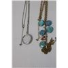 Image 2 : (2) Costume Jewelry Necklaces