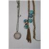 Image 3 : (2) Costume Jewelry Necklaces
