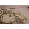 Image 6 : (6) Minton Bone China Dinner Plates, Desert Plates, Bread Plates + (7) Tea Cups & Saucers