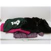 Image 1 : U of S Husky Sweat Shirt (size Med) - Sweat Shirt (size 6) - Pink Vest (size xl) - Coastlines Vest (
