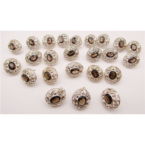 JEWELER'S LOT: (12)PAIRS OF PIERCED STUD EARRINGS