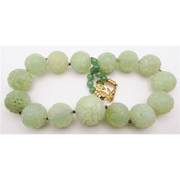 HEAVY! CARVED JADITE BEADED NECKLACE WITH