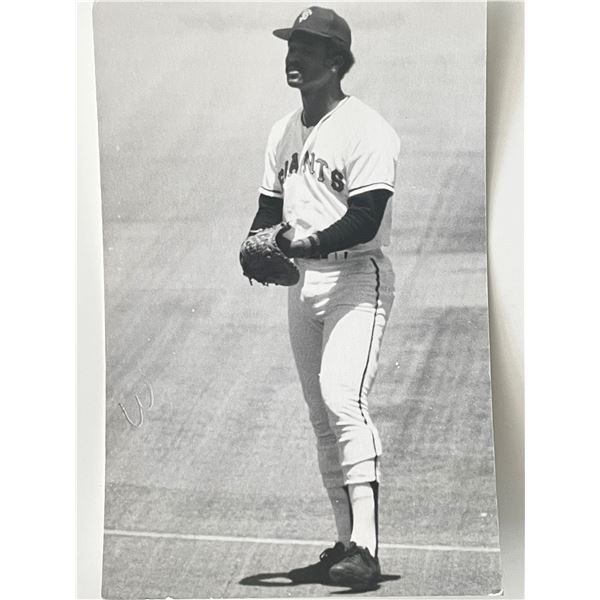 Willie Montanez signed photo