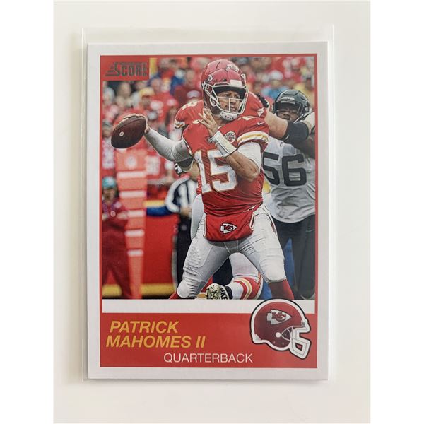 2018 PANINI SCORE #1 PATICK MAHOMES CARD