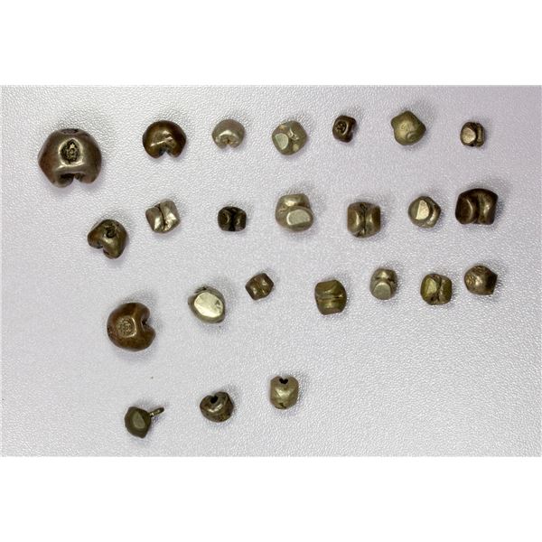 THAILAND: LOT of 24 AR bullet money