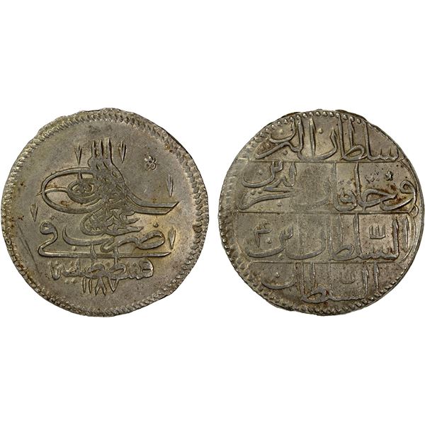 TURKEY: Abdul Hamid I, 1774-1789, BI piastre (18.67g), AH1187 year 4, EF-AU