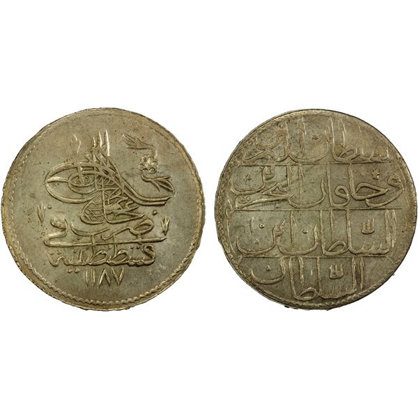 TURKEY: Abdul Hamid I, 1774-1789, AR piastre, Kostantiniye, AH1187 year 10, Choice AU