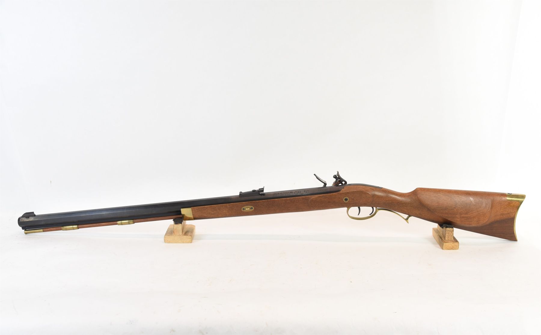 Investarm Model Hawken Rifle Reproduction Flint Lock Rifle ...