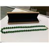 Image 2 : IMPERIAL GREEN JADEITE NECKLACE IN CASE