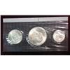 Image 2 : 1028. 1976 3-Piece Unc.Silver Bicentennial Set. 