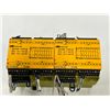 Image 2 : (2) Pilz #PNOZX9P 24VDC 7 n/o 2 n/c 2 so Modules