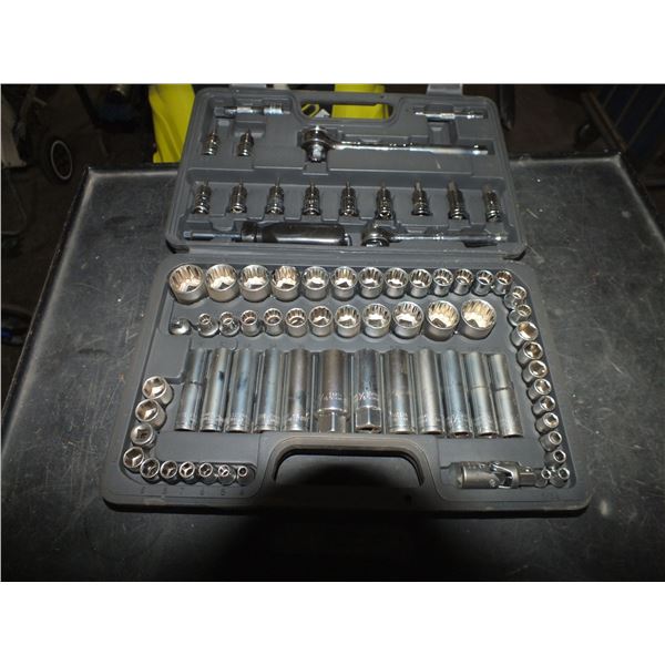 Socket Set