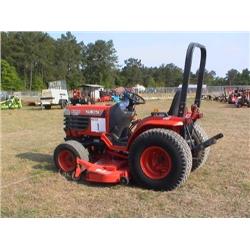 KUBOTA B2400 RIDING MOWER, S/N 30500 60" CUT,
