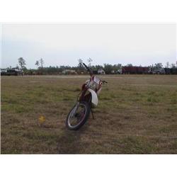 1986 YAMAHA TT350 DIRT BIKE, S/N A00221