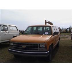 1993 CHEVROLET SUBURBAN 1500, S/N J394631, GA