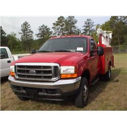 2001 FORD F350 4X4 SERVICE TRUCK, S/N B36455,