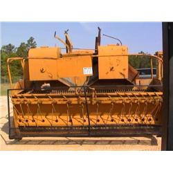 CHIP SPREADER, S/N 4689 CUMMINS DIESEL,