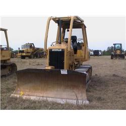 CAT D3GXL CRAWLER TRACTOR, S/N CFC00130 (2002