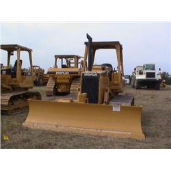 CAT D3C LGP SERIES III CRAWLER TRACTOR, S/N 7
