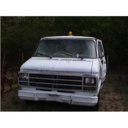 1994 CHEVROLET VAN, S/N F105515 V8, GAS, A/T