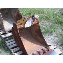 24" HOE BUCKET, FITS JD