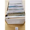 Image 8 : Box of Sorted USA 500+ Cards