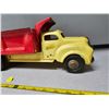 Image 2 : 1950'S Lincoln Hi-Dump Dump Truck excellent condition