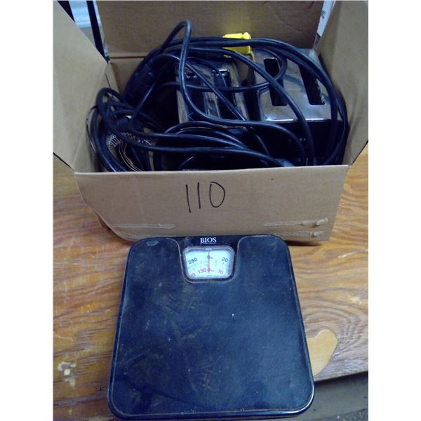 2 toasters, weigh scale, and electric cord