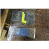 Image 2 : 2 Axe Heads