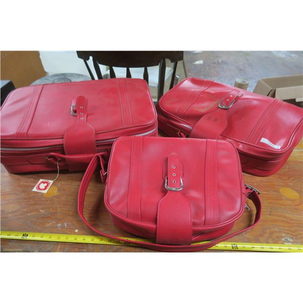 set of 3 red suitcases