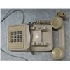 Image 3 : Vintage Touch Tone Telephone